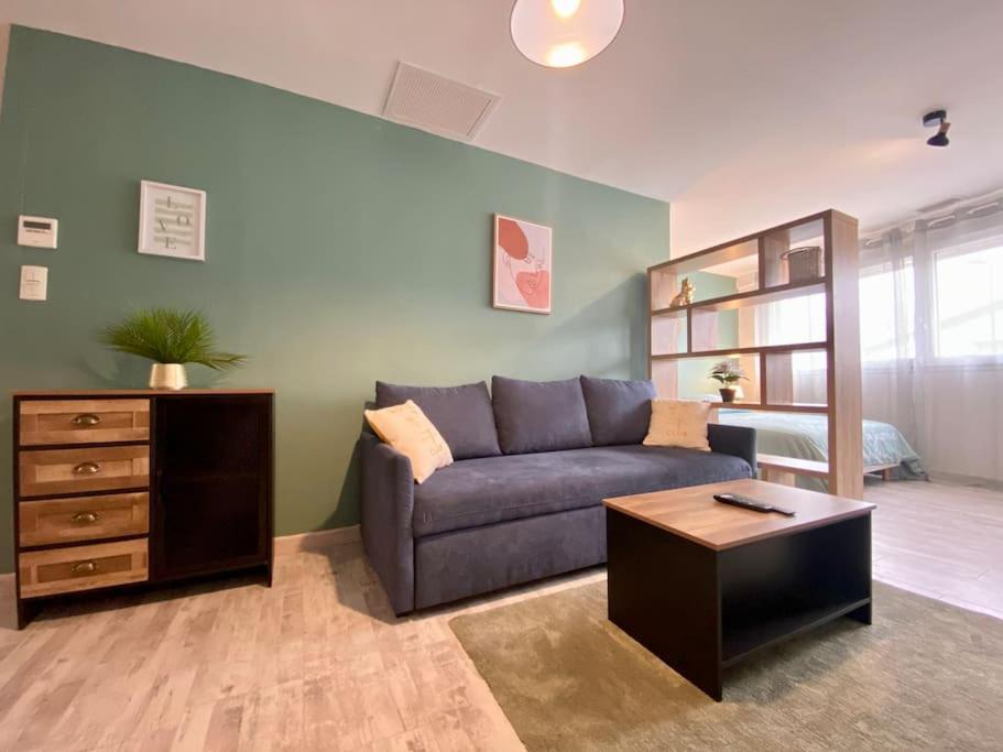 L'Appartement Jebari - Esprit Loft Carcassonne Esterno foto